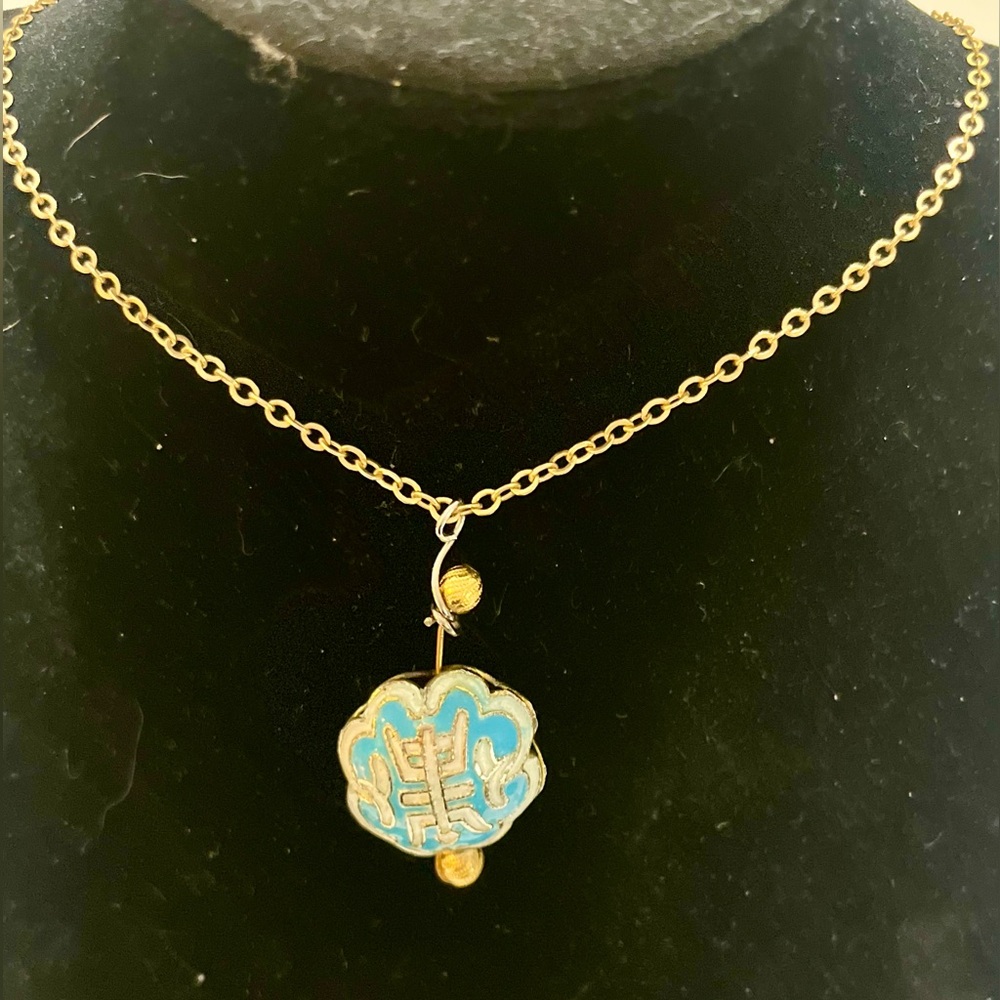 Vintage Cloisonné Enamel Necklace – Robin’s-Egg Blue & Gold Longevity Symbol - Picture 3 of 11